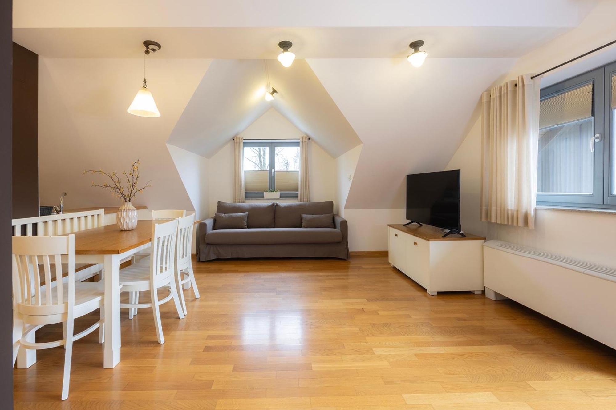 Lakeside Apartments بليد المظهر الخارجي الصورة