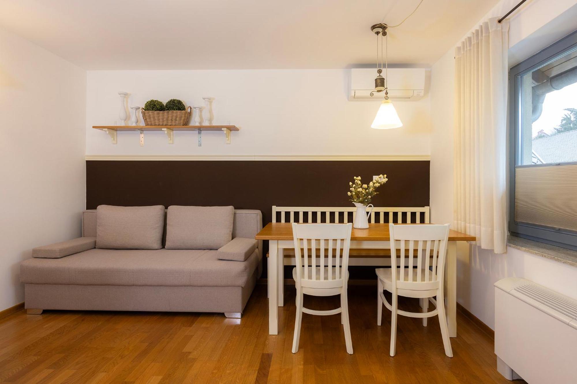 Lakeside Apartments بليد الغرفة الصورة