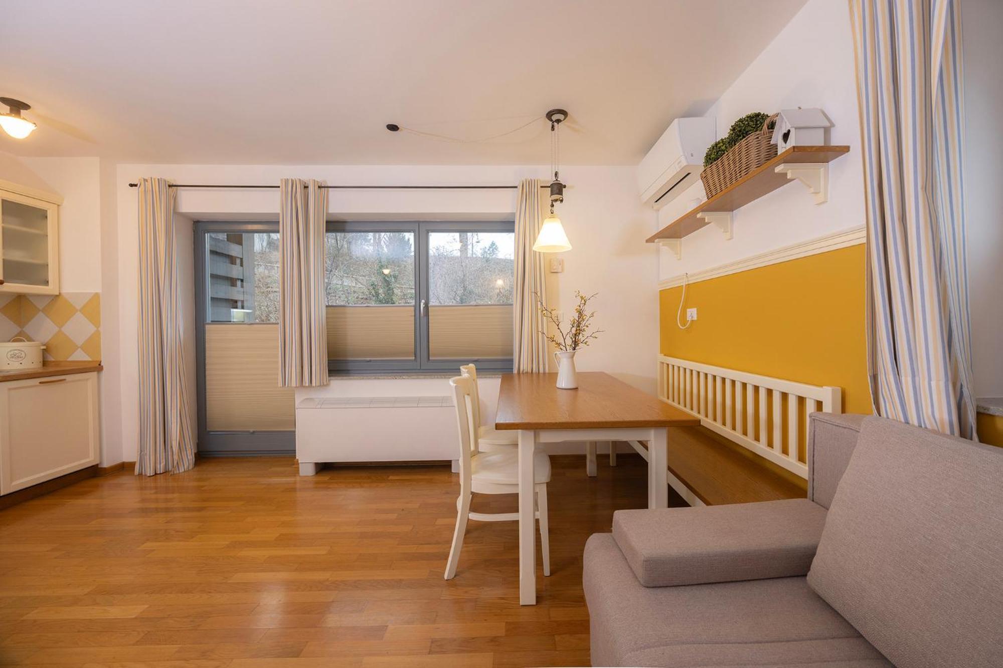 Lakeside Apartments بليد الغرفة الصورة